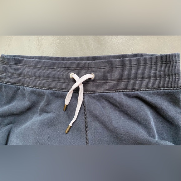 Under Armour Navy Jogger Sweatpants with Side Logo - Picture 4 of 6